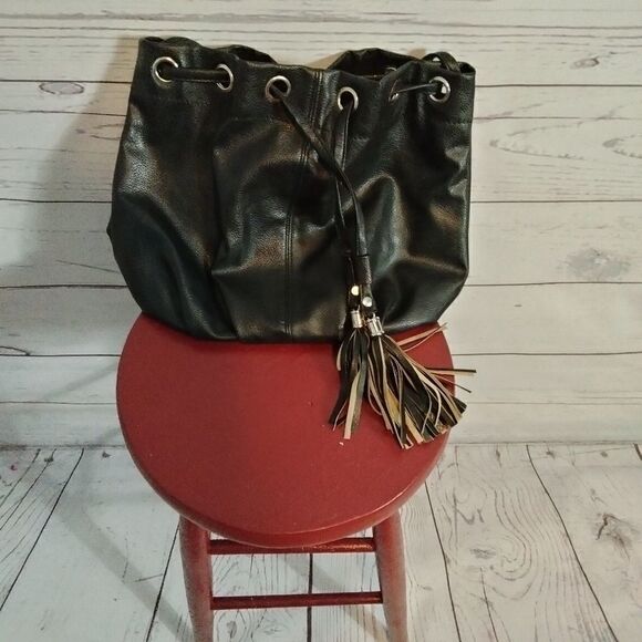 "Rue21" woman's purse 👜  - Picture 1 of 6